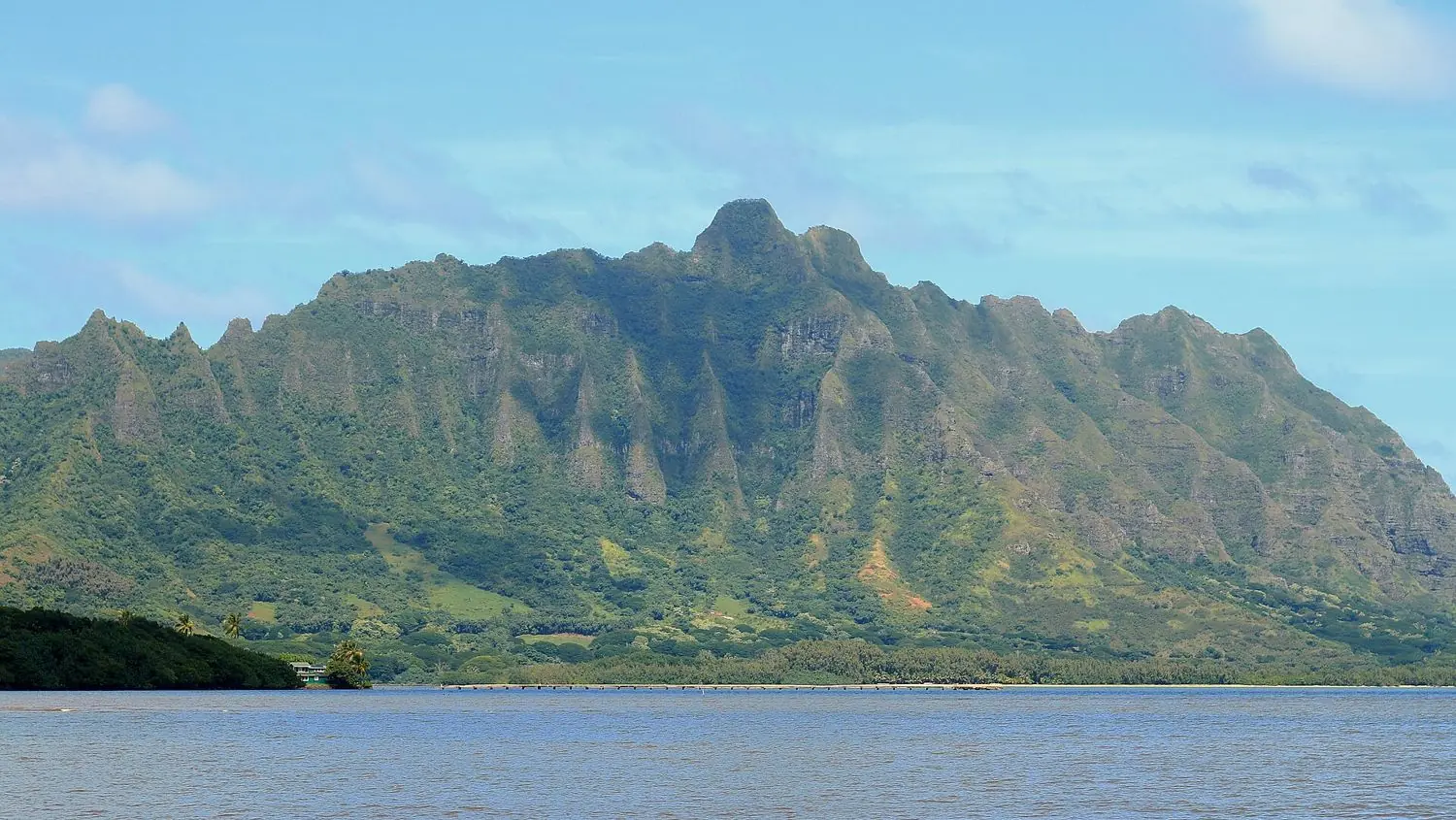 Kaneohe Bay with the Ko’olau mountains